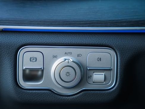 New 2026 Mercedes-Benz GLS 450 4MATIC image 46