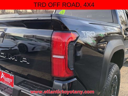 Used 2024 Toyota Tacoma TRD Off-Road AWD/4WD image 10
