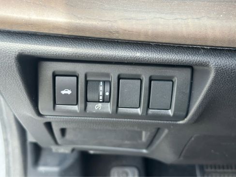 Used 2020 Subaru Legacy Limited w/ Popular Package #2 AWD/4WD image 23