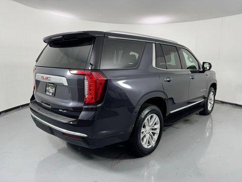 Used 2023 GMC Yukon SLT AWD/4WD image 4