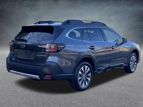 Certified 2025 Subaru Outback Limited image 3