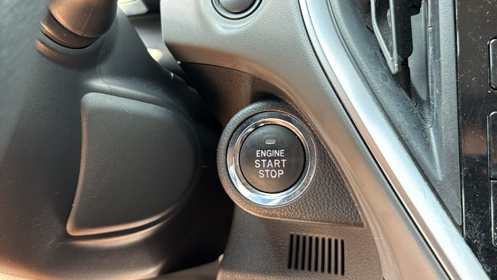 Certified 2024 Subaru Crosstrek 2.0i Premium AWD/4WD image 21