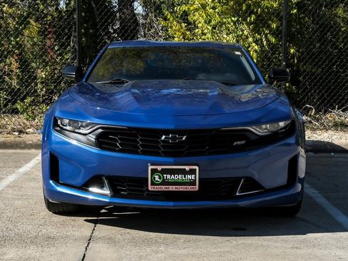 Used 2022 Chevrolet Camaro LT w/ RS Package image 7