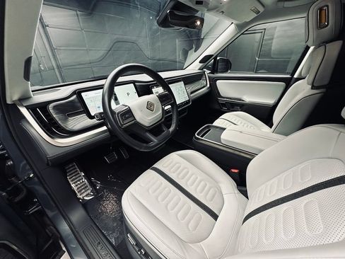Used 2022 Rivian R1T Adventure AWD/4WD image 17