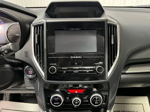 Used 2024 Subaru Forester Premium image 8