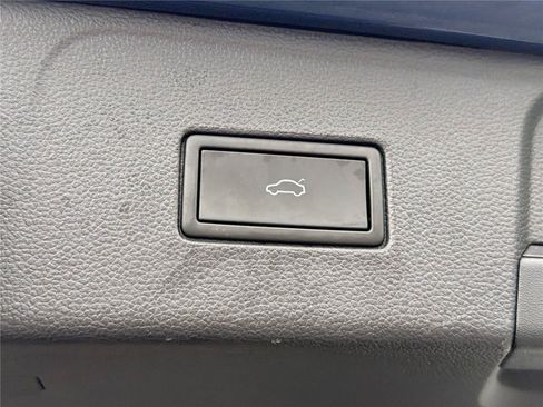 Used 2022 Volkswagen Atlas SE AWD/4WD image 19