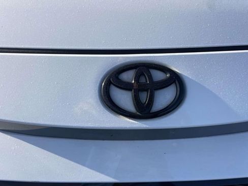 Used 2024 Toyota Corolla Sedan w/ SE Convenience Package image 3