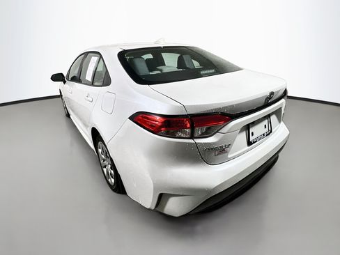 Used 2026 Toyota Corolla LE FWD image 8