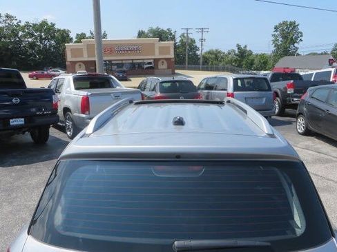 Used 2026 Hyundai Venue SEL FWD image 42