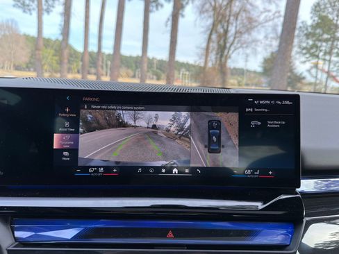 Certified 2025 BMW 540i xDrive w/ M Sport Package image 6