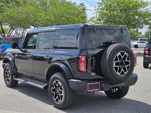 New 2026 Ford Bronco Outer Banks AWD/4WD image 9