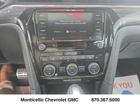 Used 2020 Volkswagen Passat 2.0T R-Line image 35