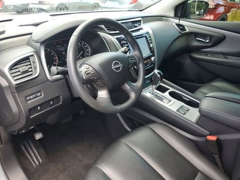 Certified 2024 Nissan Murano SV w/ SV Midnight Edition Package FWD image 16