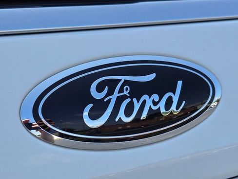 Used 2024 Ford Expedition Max Limited AWD/4WD image 19