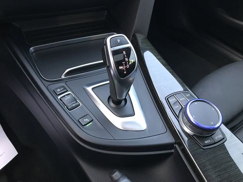 Used 2019 BMW 430i xDrive Coupe w/ Convenience Package image 26