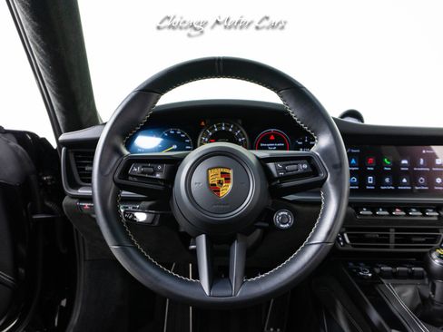 Used 2022 Porsche 911 GT3 image 31