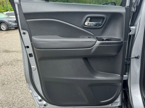 Used 2023 Honda Ridgeline RTL image 15