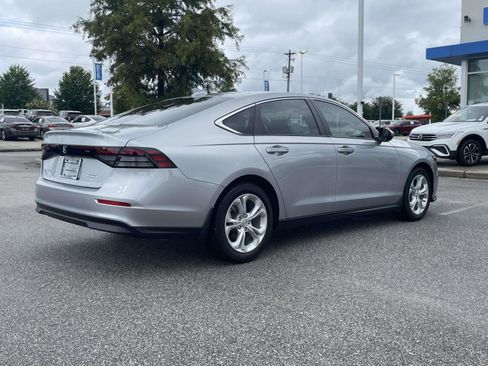 Used 2024 Honda Accord LX image 6