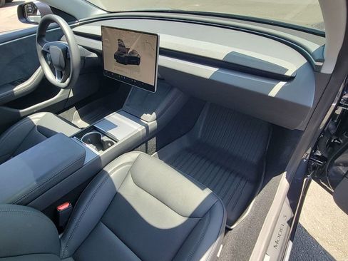 Used 2025 Tesla Model 3 Long Range AWD/4WD image 27