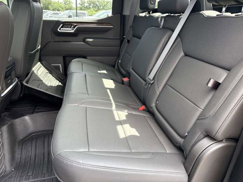 New 2026 GMC Sierra 1500 Elevation w/ Elevation Premium Package AWD/4WD image 13