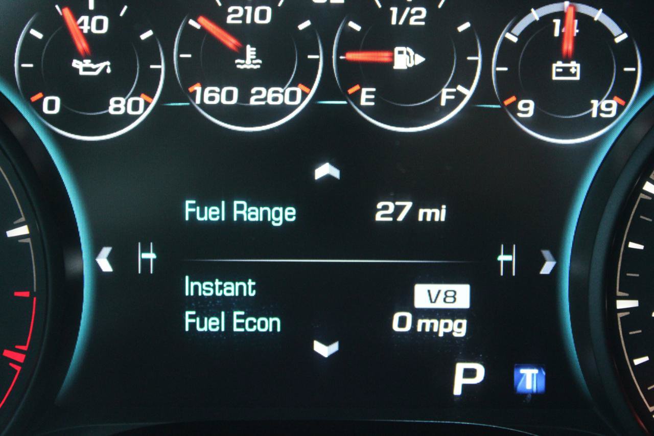 Used 2017 Chevrolet Camaro SS RWD image 25