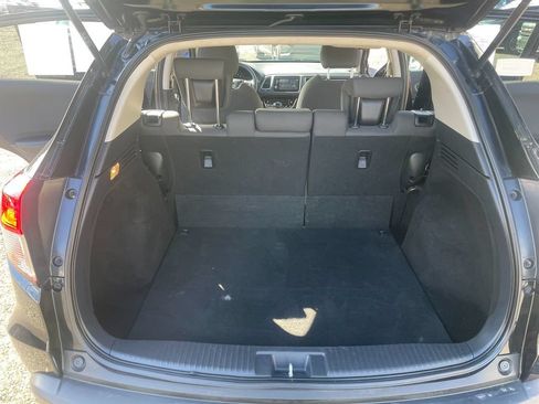 Used 2021 Honda HR-V EX image 26