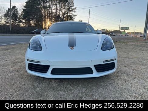 Used 2024 Porsche 718 Cayman Style Edition image 2