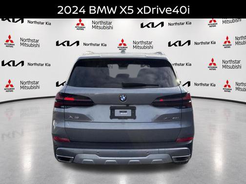 Used 2024 BMW X5 xDrive40i AWD/4WD image 4
