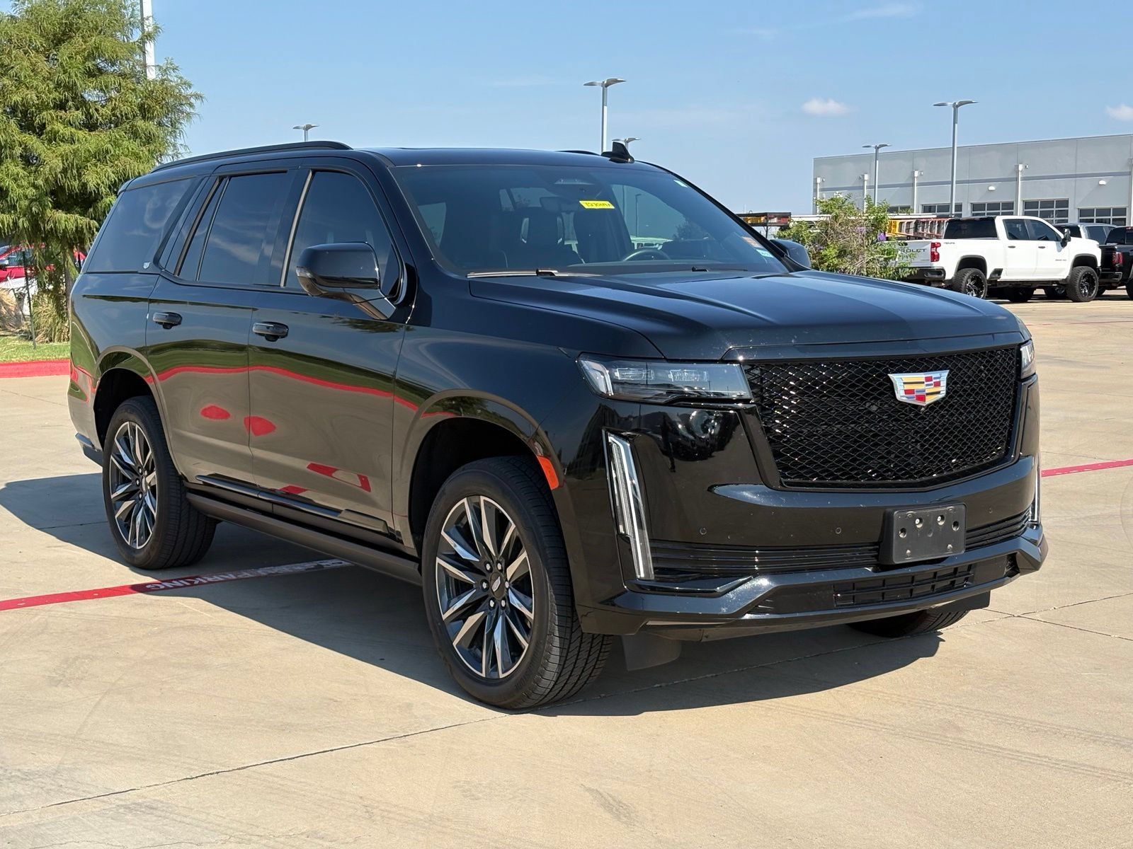 Used 2024 Cadillac Escalade Sport Platinum w/ Heavy-Duty Trailer Package AWD/4WD 360° Tour