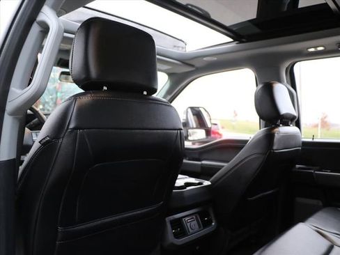 Used 2024 Ford F250 Lariat w/ Lariat Ultimate Package image 16