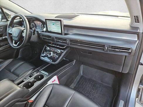 Used 2022 Lincoln Corsair FWD image 21