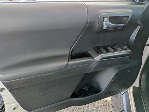 Certified 2022 Toyota Tacoma TRD Pro image 8