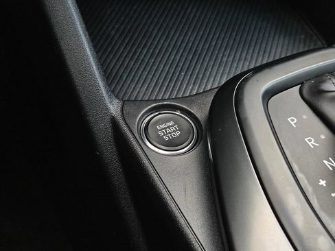 Used 2025 Kia K4 FWD image 17