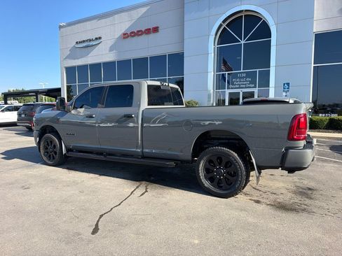 Used 2026 RAM 2500 Big Horn AWD/4WD image 6