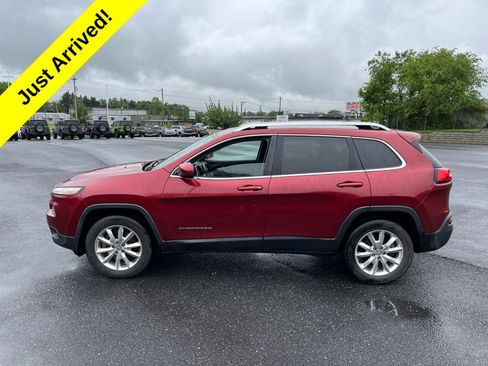Used 2015 Jeep Cherokee Limited AWD/4WD image 6