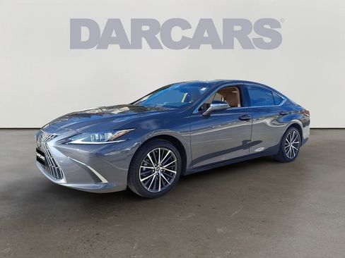 Used 2023 Lexus ES 250 w/ Premium Package image 3