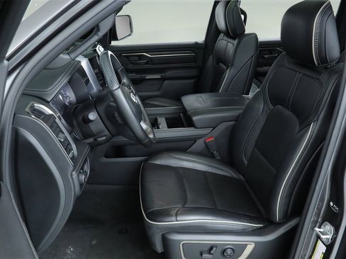 Used 2021 RAM 1500 Limited w/ Night Edition image 9