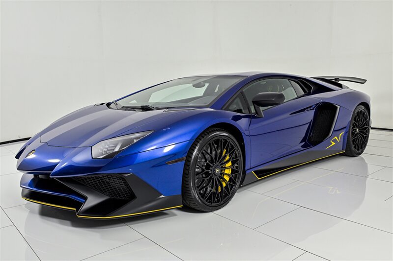 Used 2017 Lamborghini Aventador LP 750-4 Superveloce AWD/4WD image 9