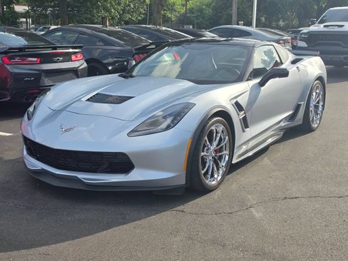 Used 2017 Chevrolet Corvette Grand Sport RWD image 1
