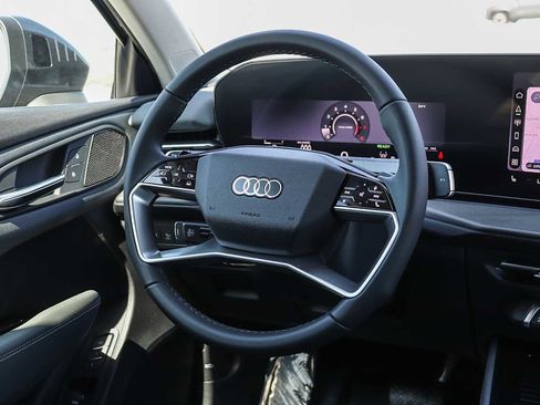 New 2026 Audi Q3 quattro 2.0T image 20