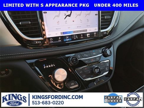 Used 2026 Chrysler Pacifica Limited w/ S Appearance Package image 13