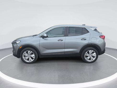 Used 2024 Buick Encore GX Preferred AWD/4WD image 7