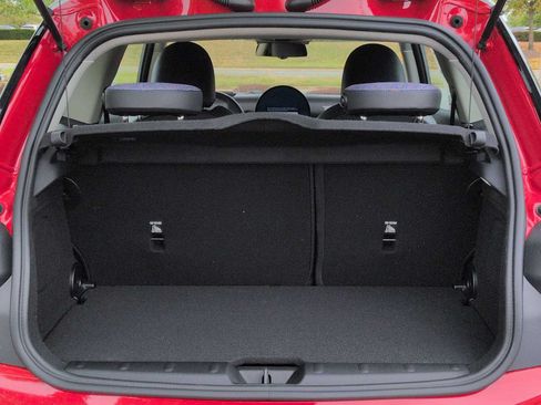 Used 2026 MINI Cooper 2-Door Hardtop FWD image 37