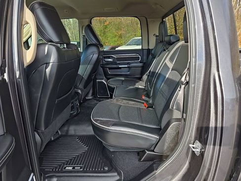 Used 2019 RAM 2500 Laramie image 12