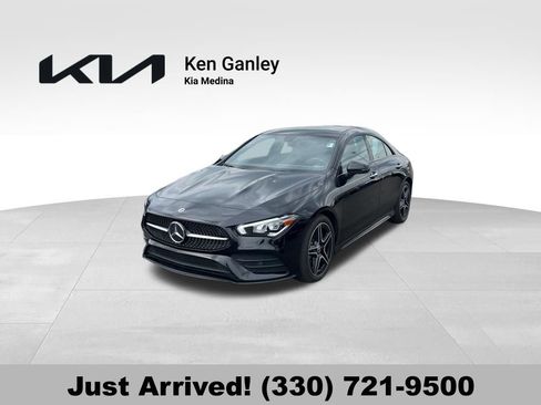 Used 2023 Mercedes-Benz CLA 250 4MATIC image 1