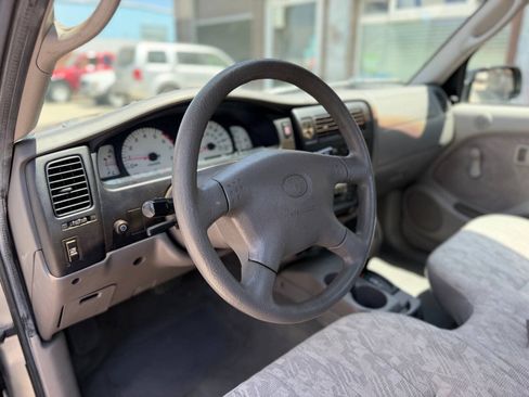 Used 2004 Toyota Tacoma PreRunner RWD image 14