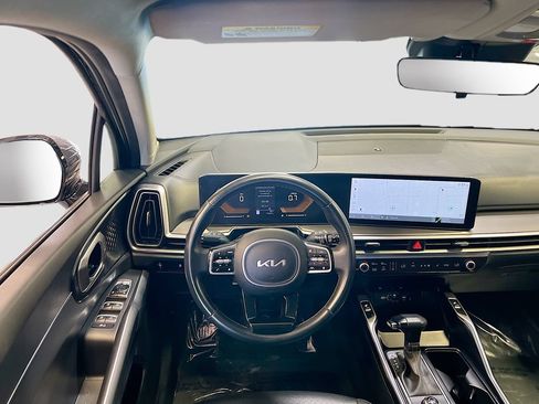 Used 2024 Kia Sorento S FWD image 21