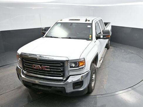 Used 2019 GMC Sierra 2500 4x4 Crew Cab image 30