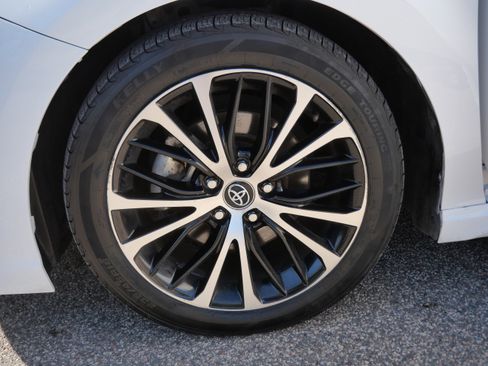 Certified 2023 Toyota Camry SE FWD image 16