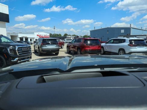 New 2026 GMC Sierra 3500 Denali Ultimate AWD/4WD image 30